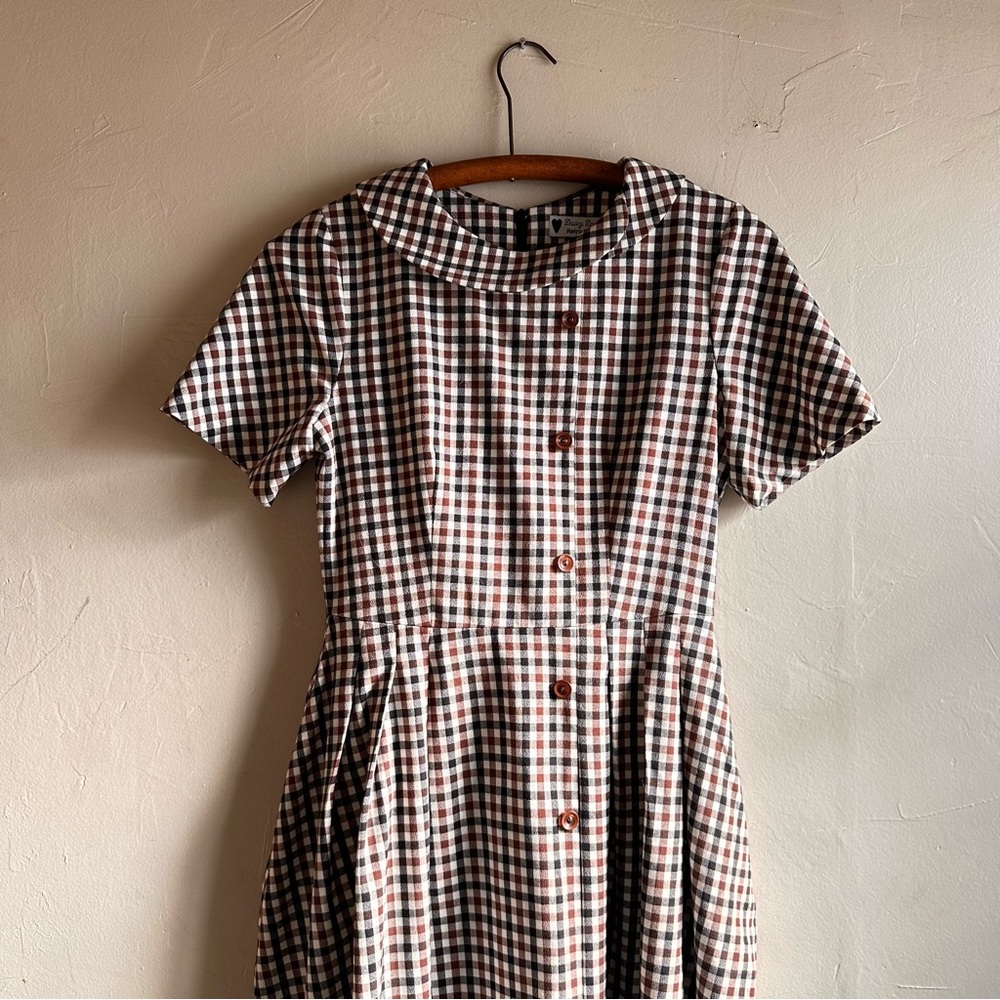 Daisy Dapper retro vintage 50’s style dress